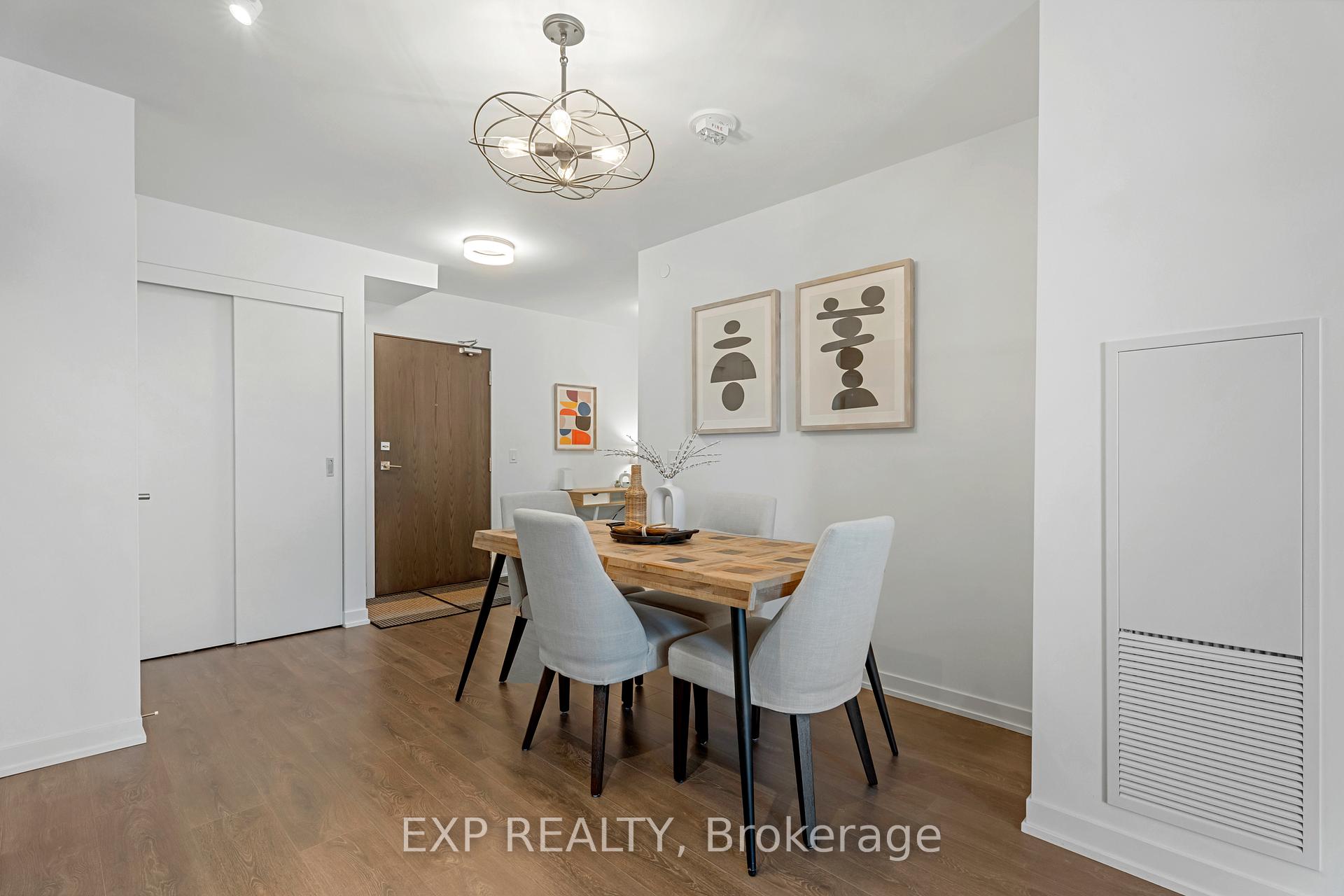 2 Bedrooms Condo at 1401 O’Connor, Toronto For sale
