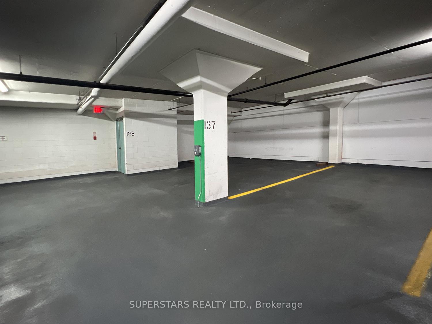 2 Bedrooms Condo at 20 Guildwood, Toronto For sale