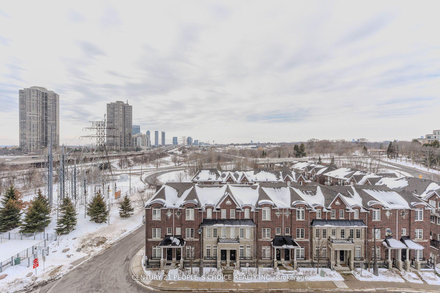 2 Bedrooms Condo at 105 The Queensway, Toronto For sale