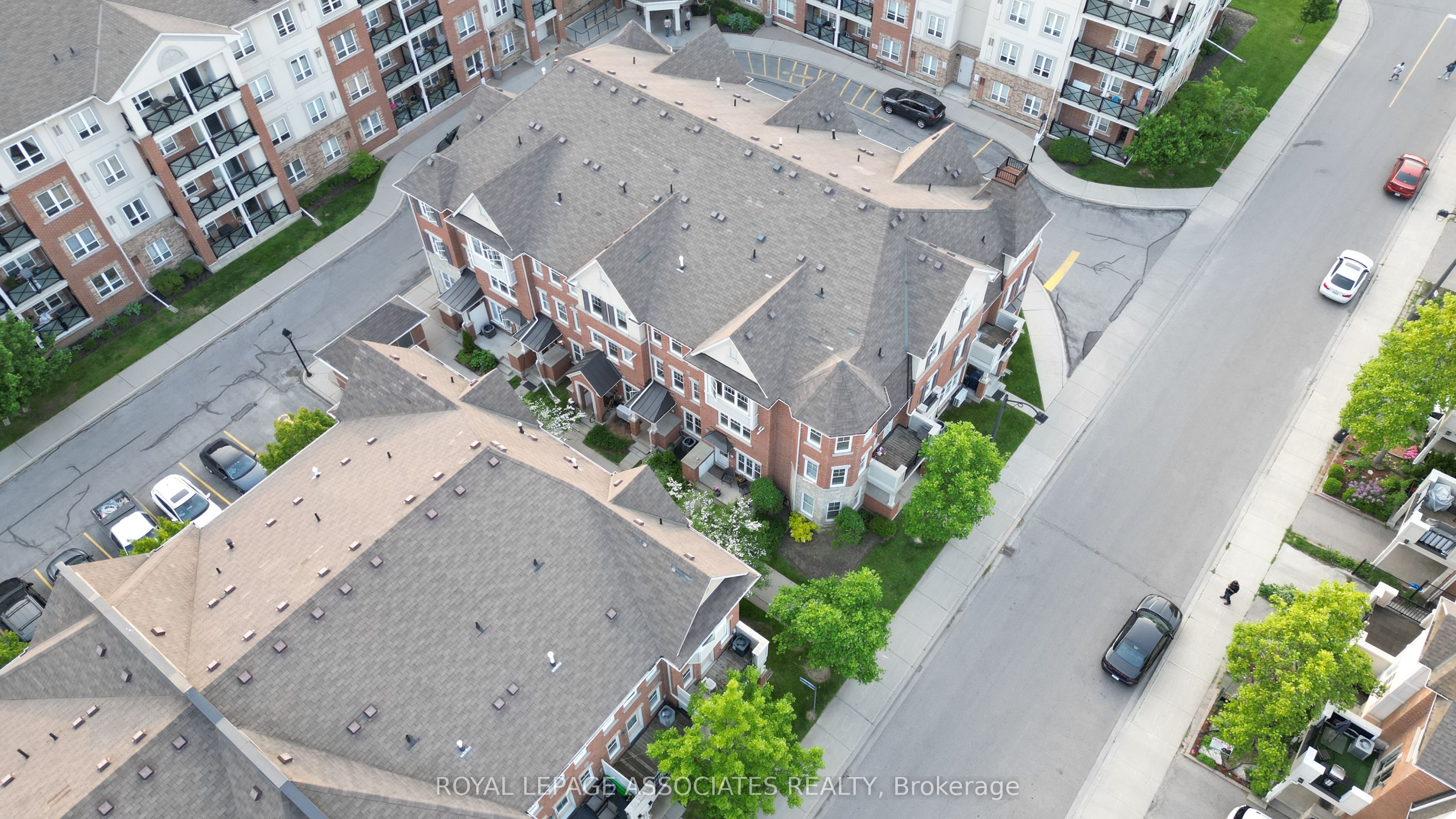 50 Mendelssohn Street, #8
