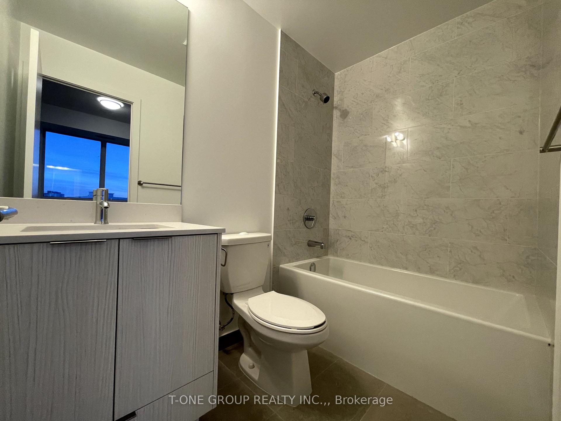 3 Bedrooms Condo at 38 Forest Manor, Toronto For sale