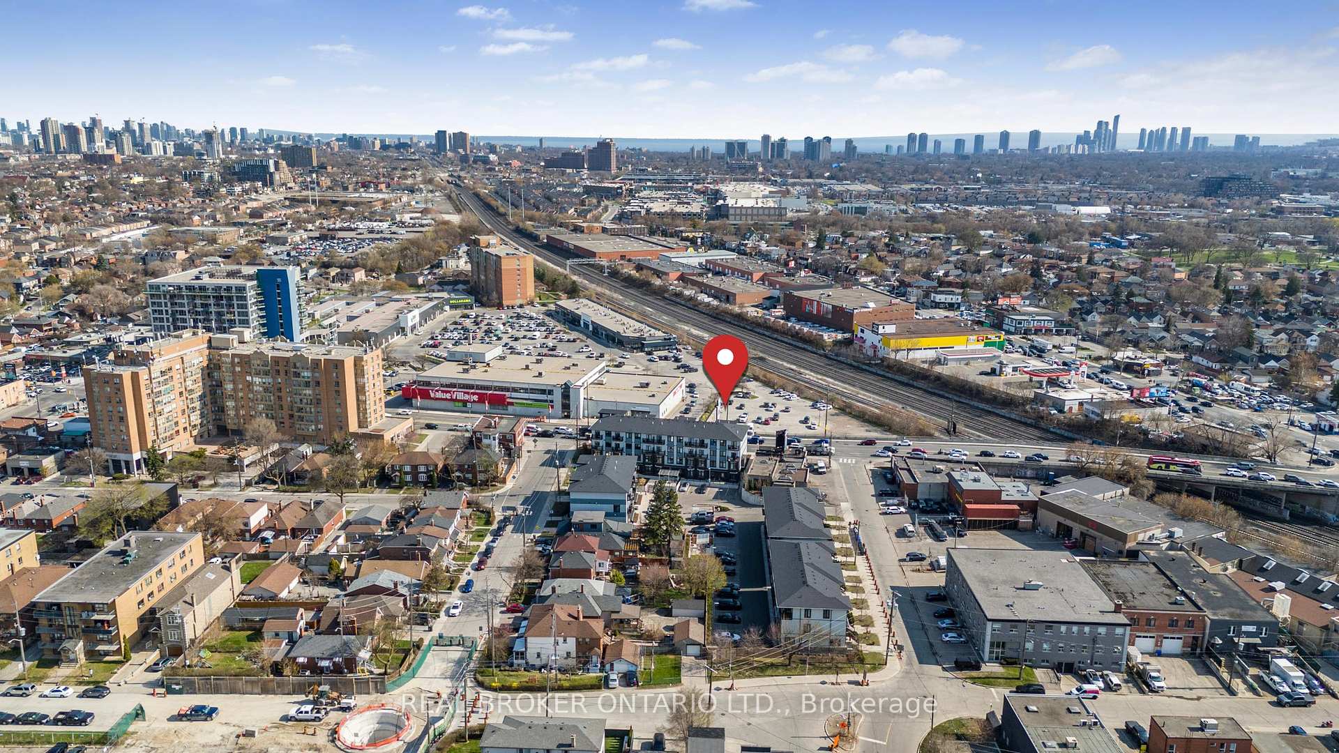 2 Bedrooms Condo at 630 Rogers, Toronto For sale