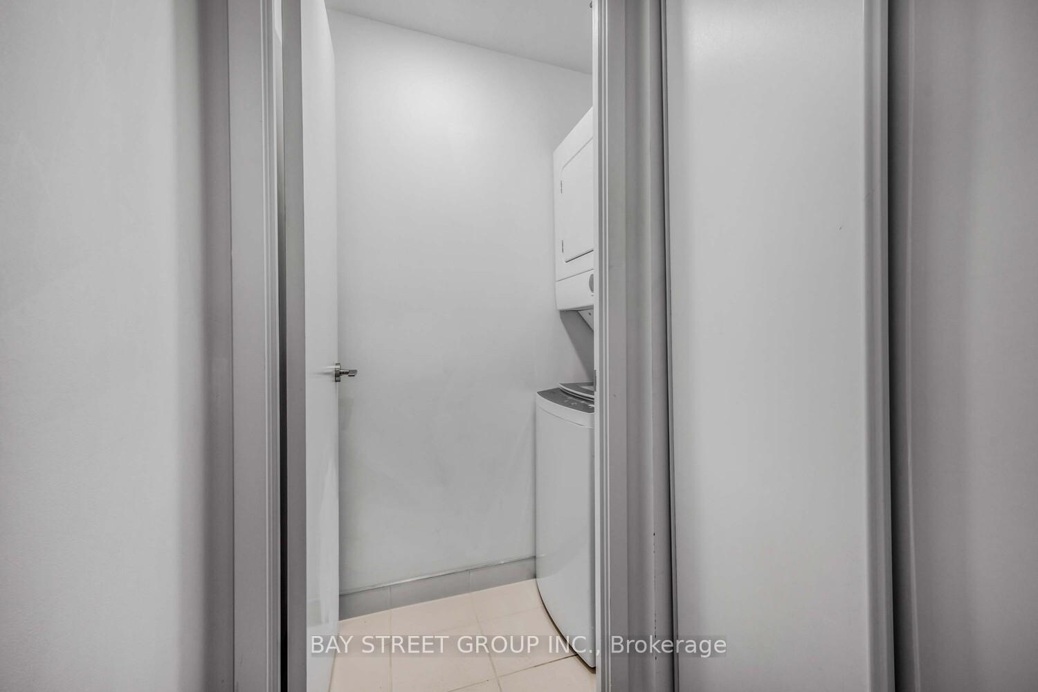 1 Bedroom Condo at 20 Edward, Toronto For sale