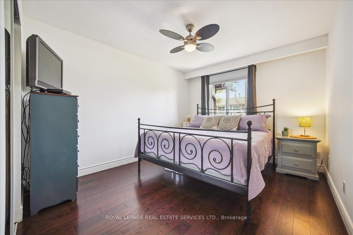 4 Bedrooms Condo at 1450 Sixth, Oakville For sale