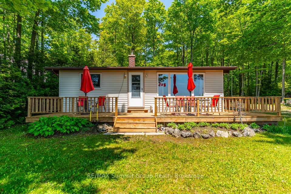 182 Lakeshore