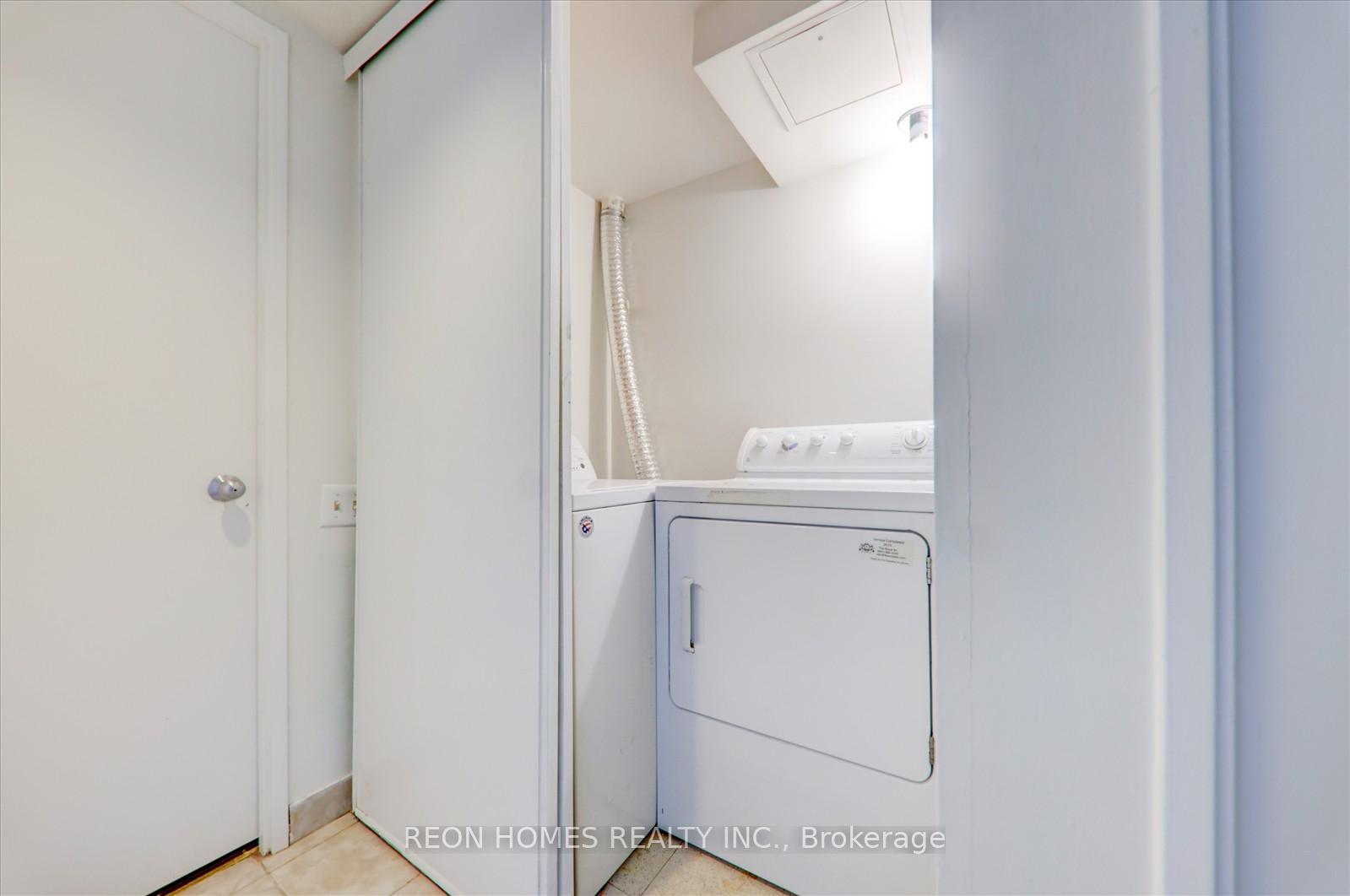 3 Bedrooms Condo at 2466 Eglinton, Toronto For sale