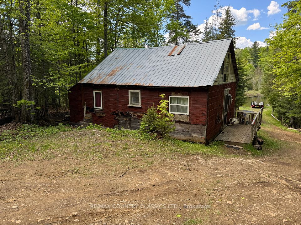 111 Lavallee Creek