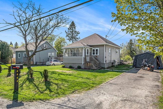 7424 Roger Stevens Drive, Montague, ON K7A 4S6