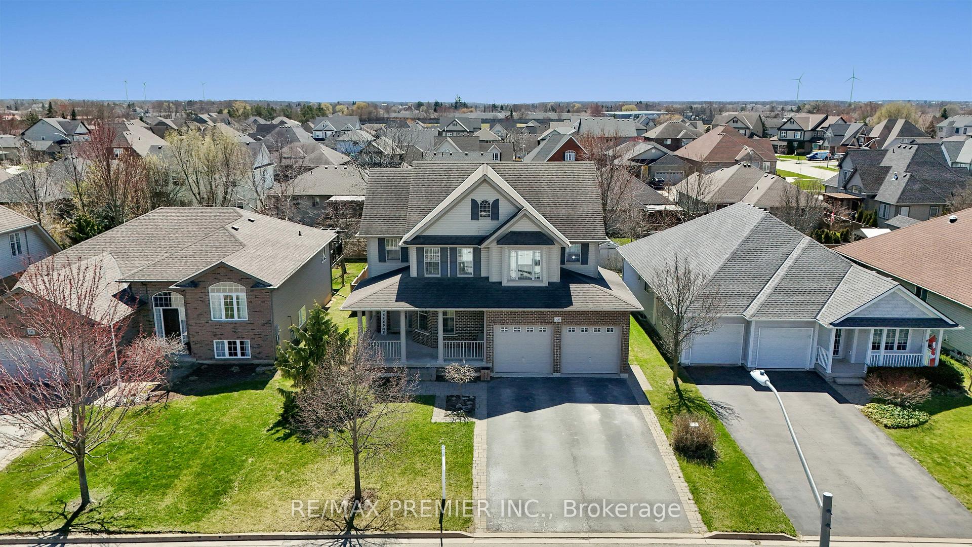 48 Sarah Crescent, West Lincoln, ON L0R 2A0