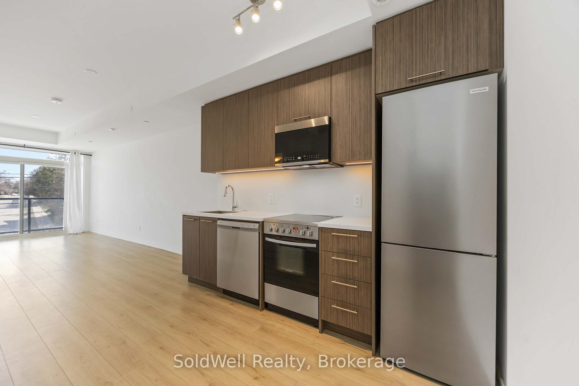 2 Bedrooms Condo at 266 Finch, Toronto For sale