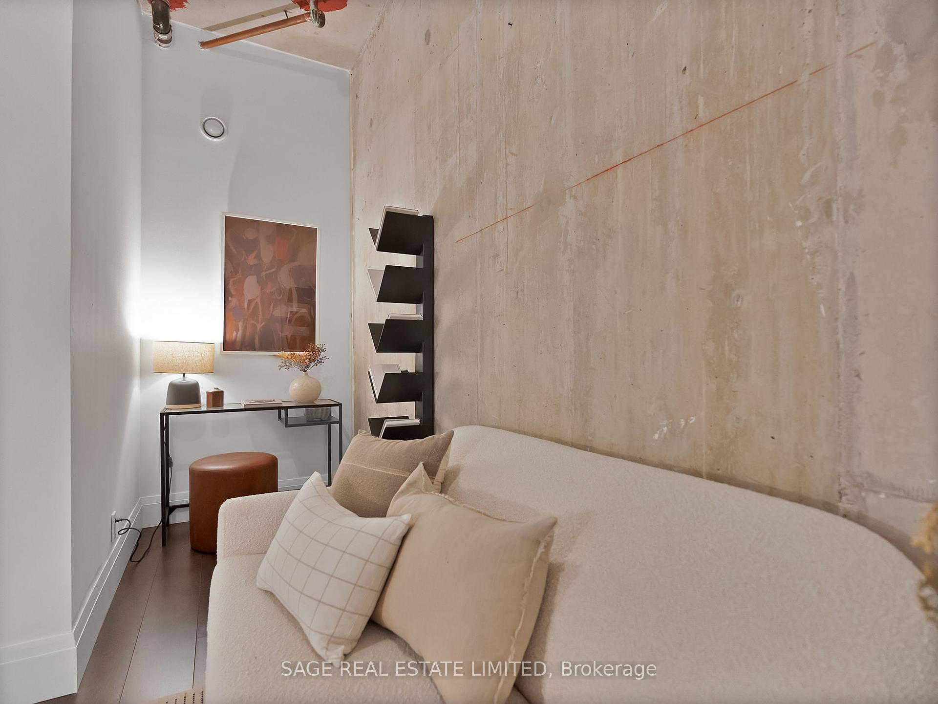 3 Bedrooms Condo at 955 Queen, Toronto For sale