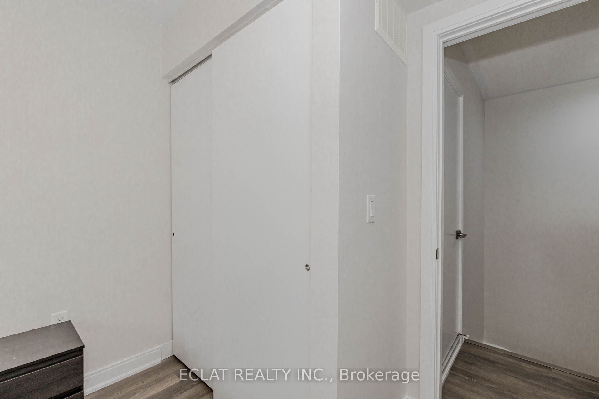 100 Dufay Road, #100