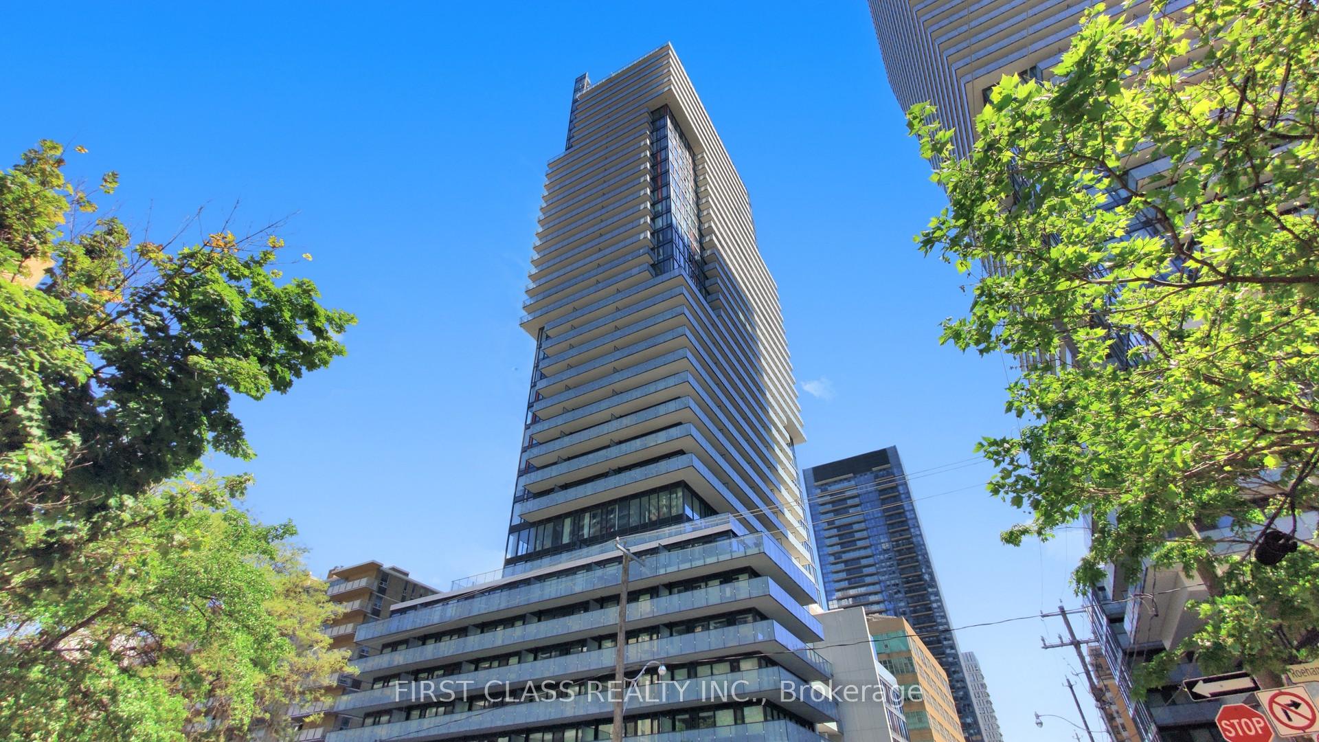2 Bedrooms Condo at 185 Roehampton, Toronto For sale