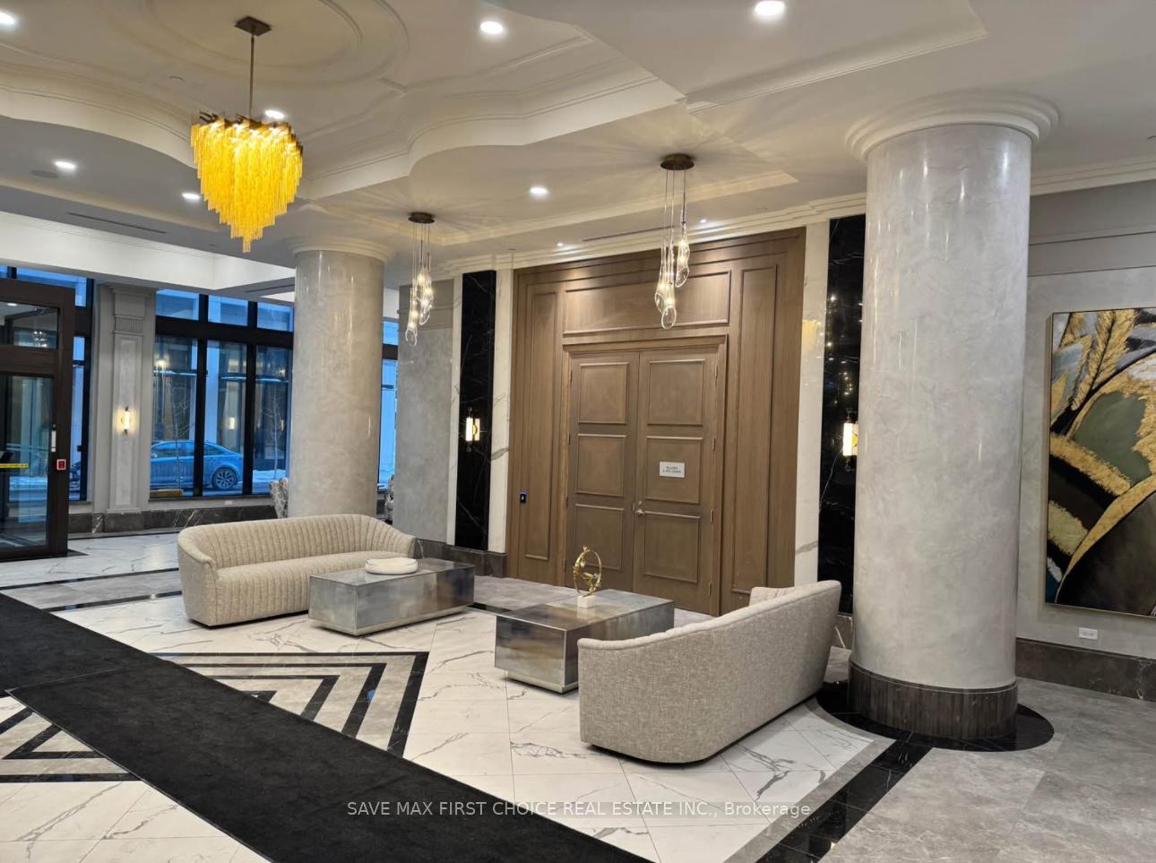 1 Bedroom Condo at 30 Elm,  Mississauga For sale