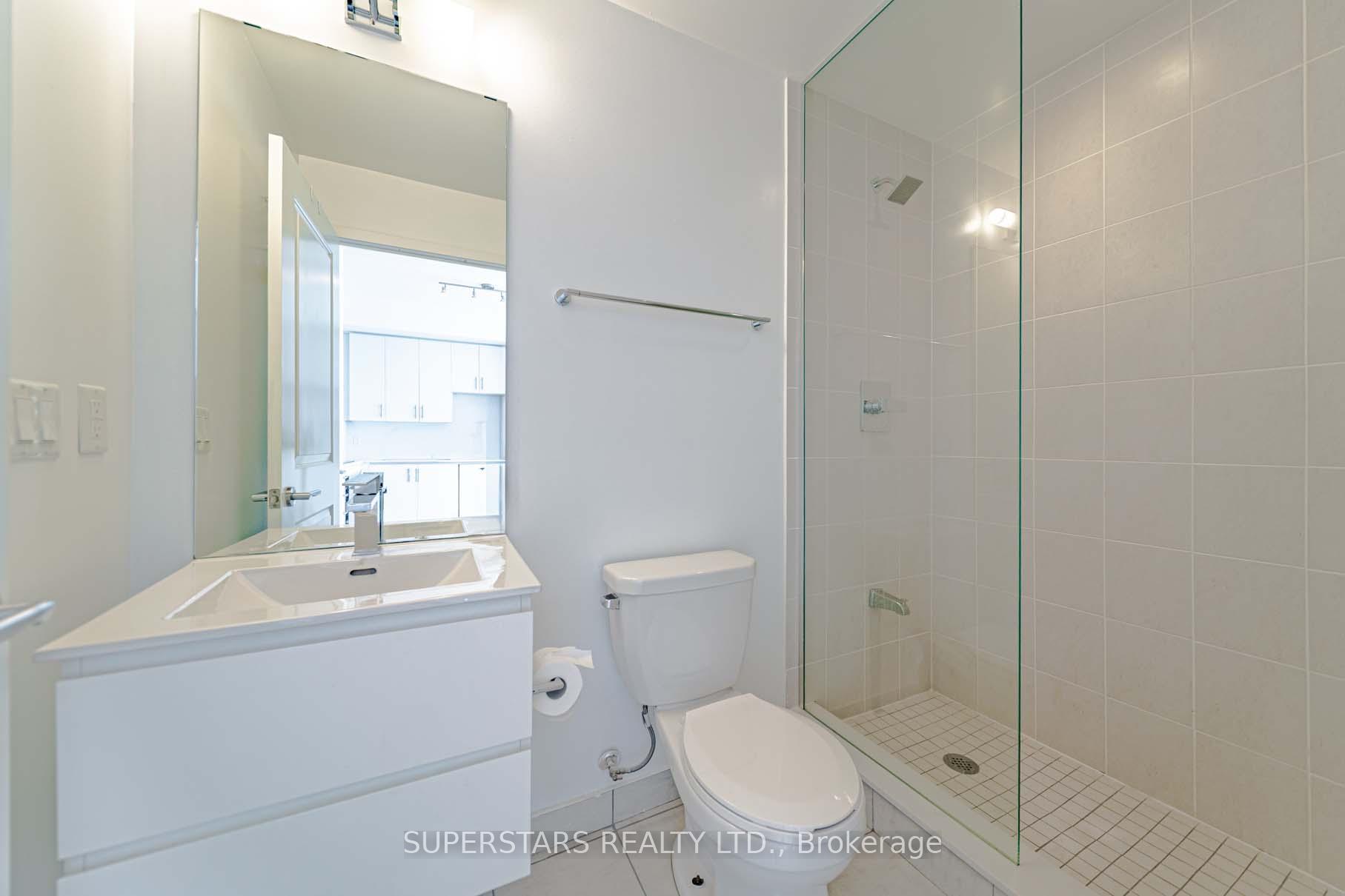 2 Bedrooms Condo at 195 Bonis, Toronto For sale