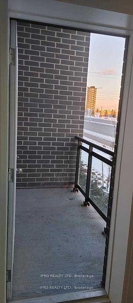 1 Bedroom Condo at 102 Grovewood Common, Oakville For sale