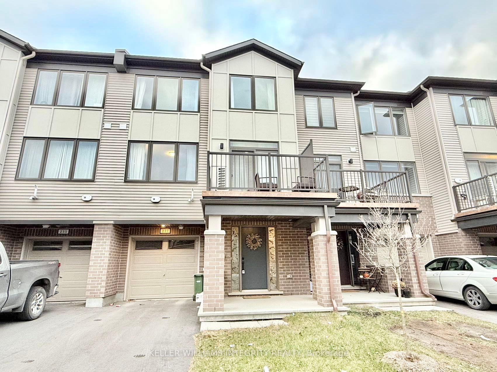 237 ANYOLITE Private, Barrhaven, ON K2J 7J3