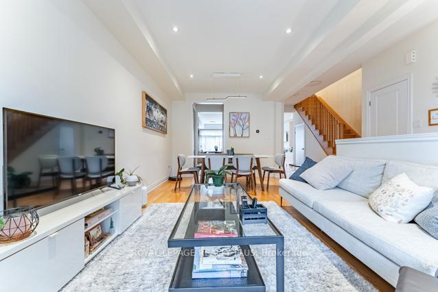 #156 – 12 Edward Horton Crescent, Toronto, ON M8Z 0E5