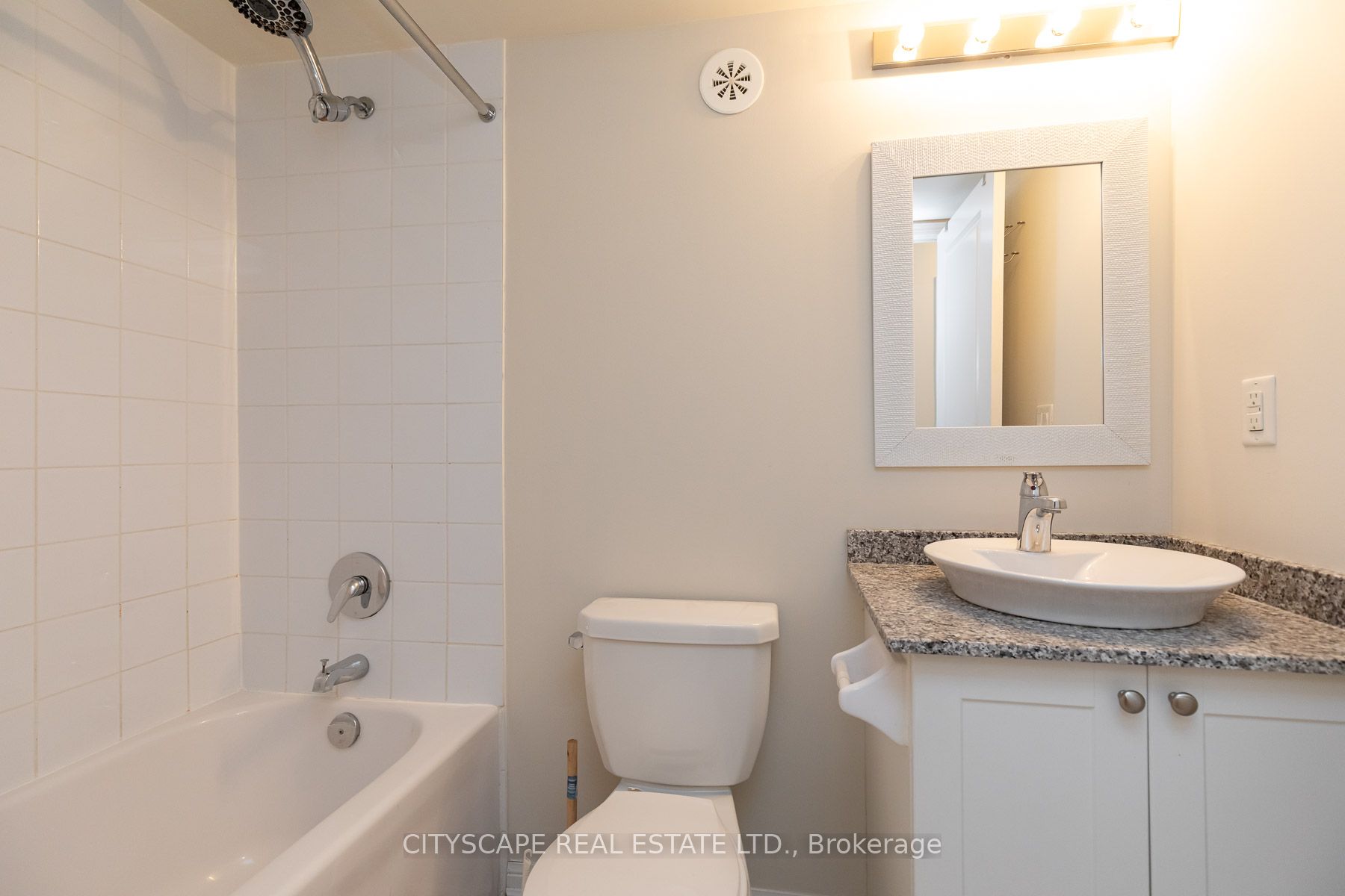 11 Foundry Avenue, #130