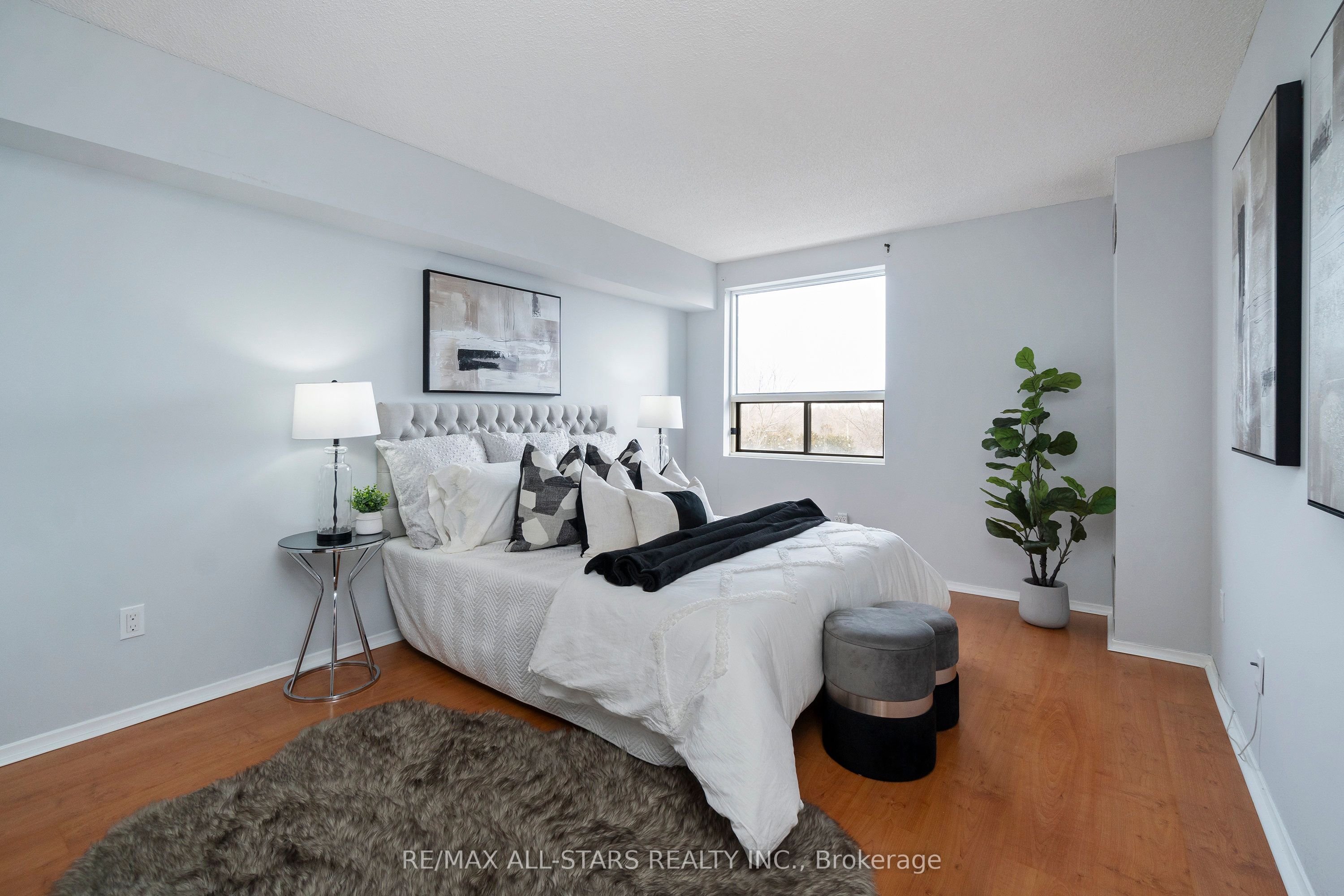 2 Raymerville Drive, #512
