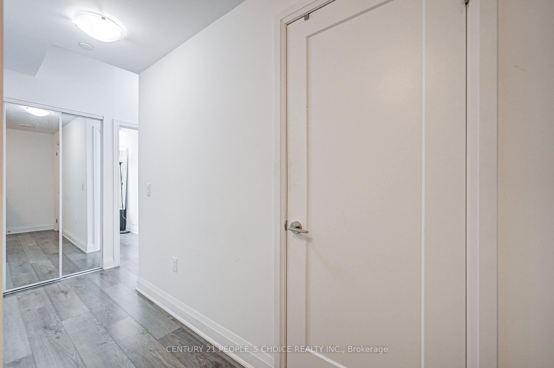 2 Bedrooms Condo at 3220 Sheppard, Toronto For sale