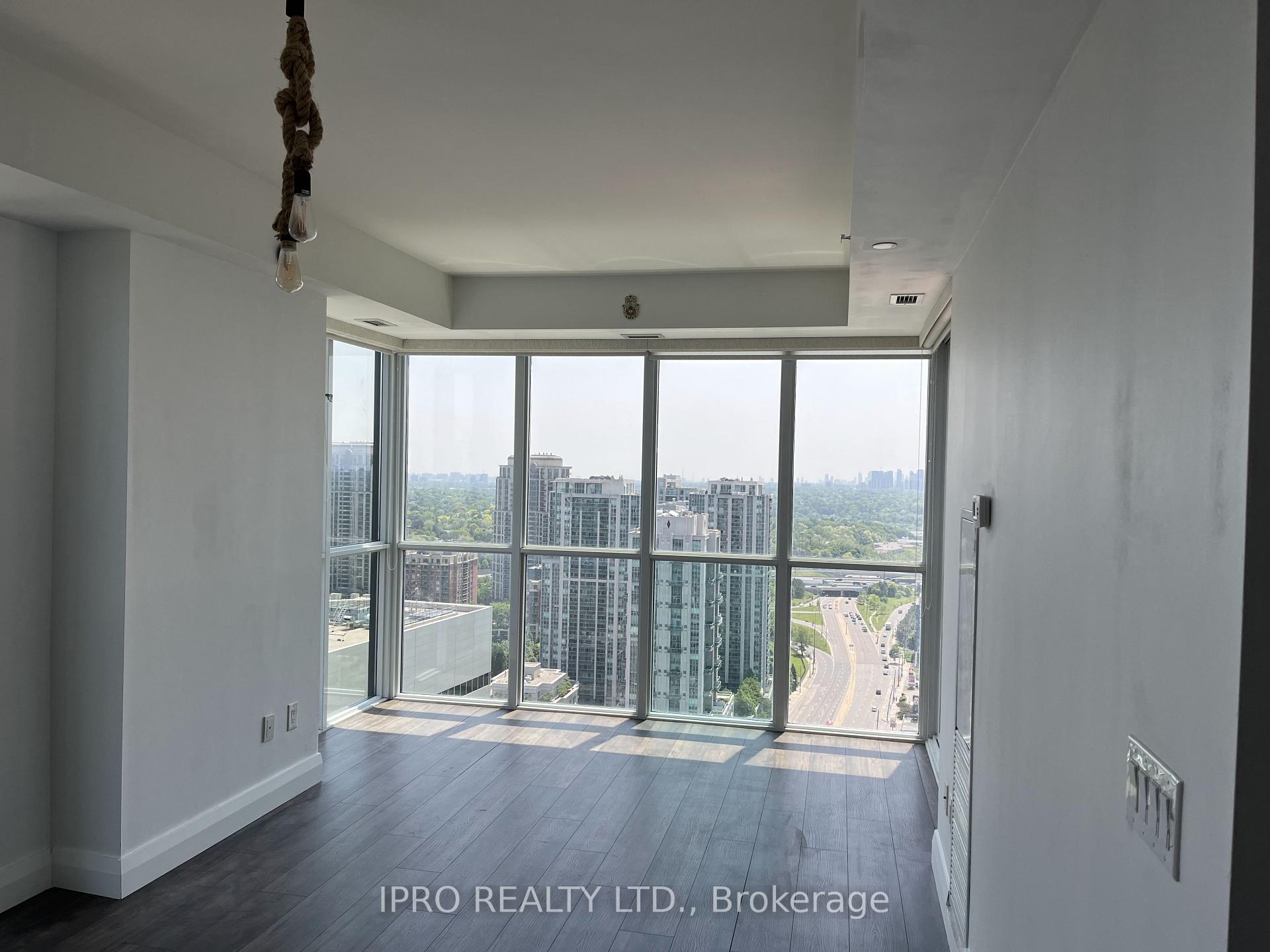 3 Bedrooms Condo at 9 Bogert, Toronto For sale