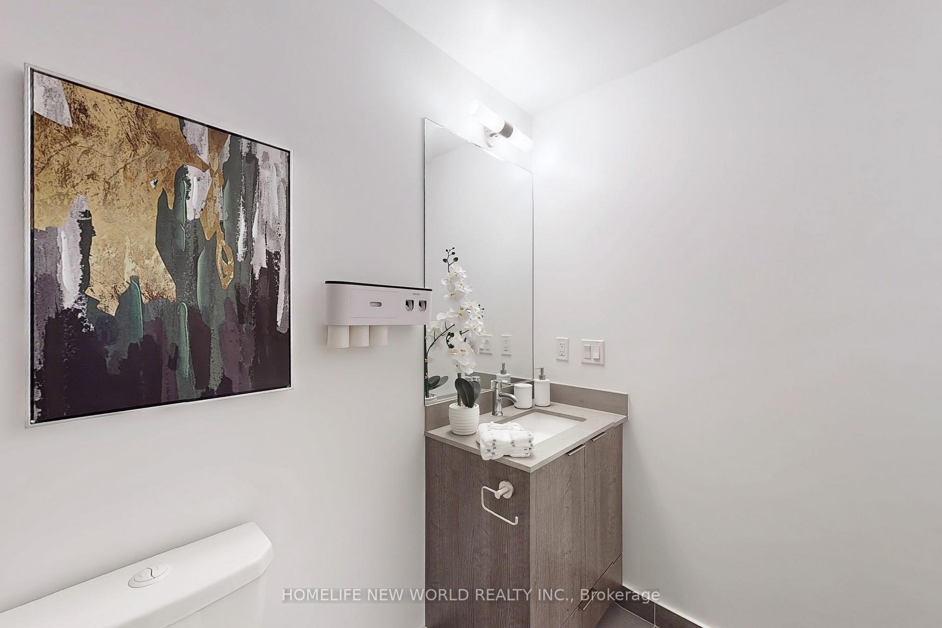 3 Bedrooms Condo at 38 Forest Manor, Toronto For sale