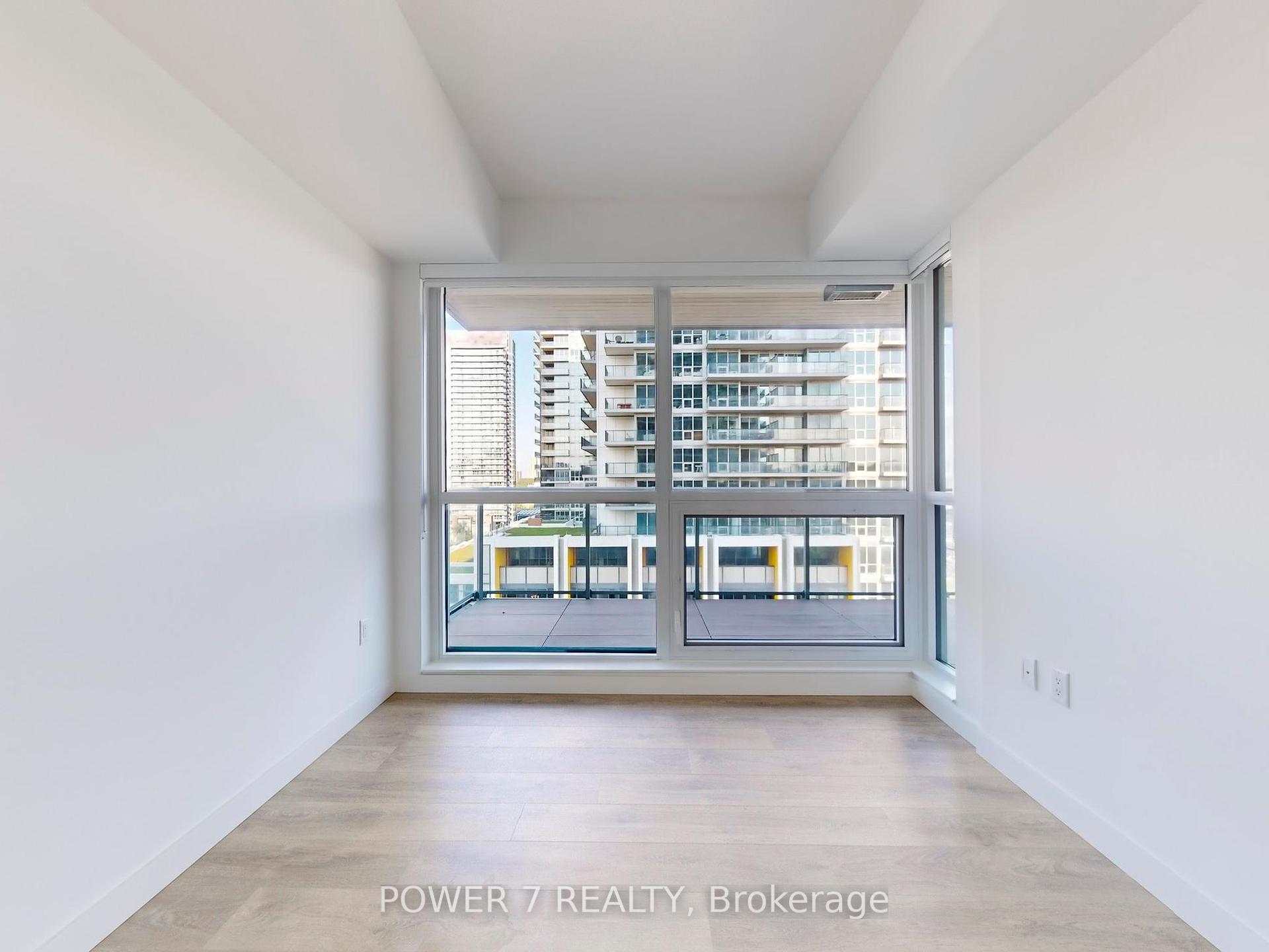 1 Bedroom Condo at 27 McMahon,  Toronto For sale