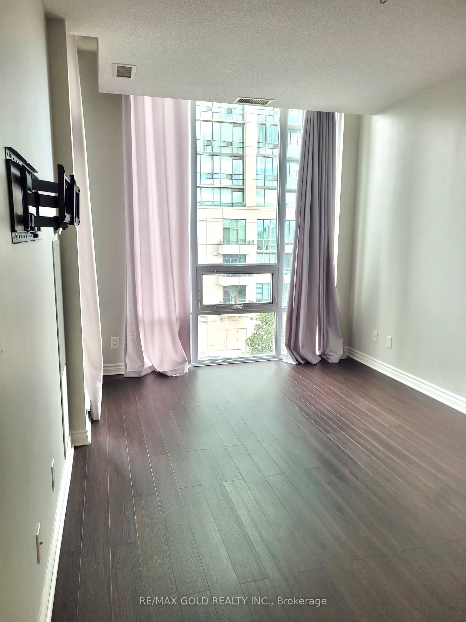 3525 Kariya Drive, #316