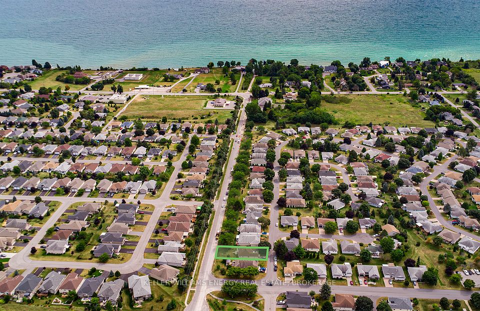 4 Heritage Drive, Prince Edward County, ON K0K 3L0