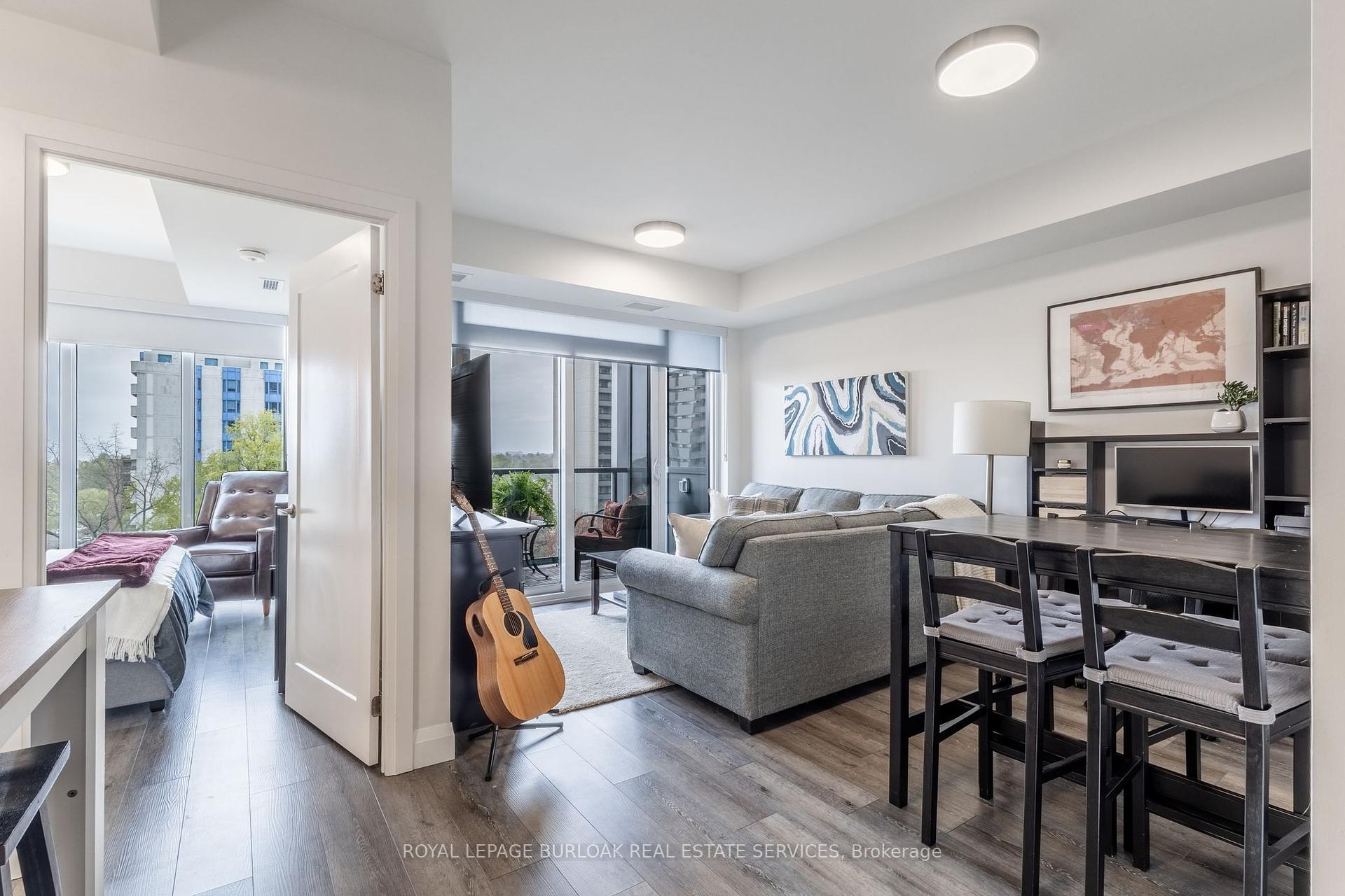 1 Bedroom Condo at 500 Brock, Burlington For sale
