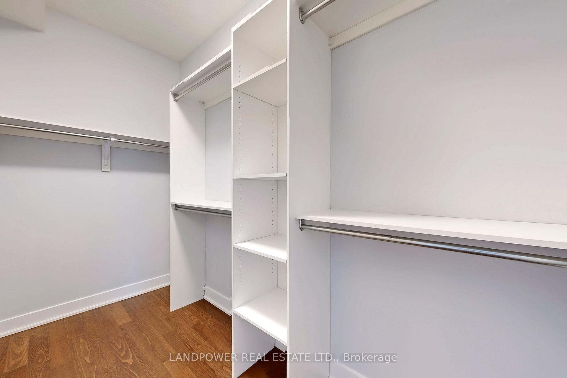 4 Bedrooms Condo at 88 Sheppard, Toronto For sale