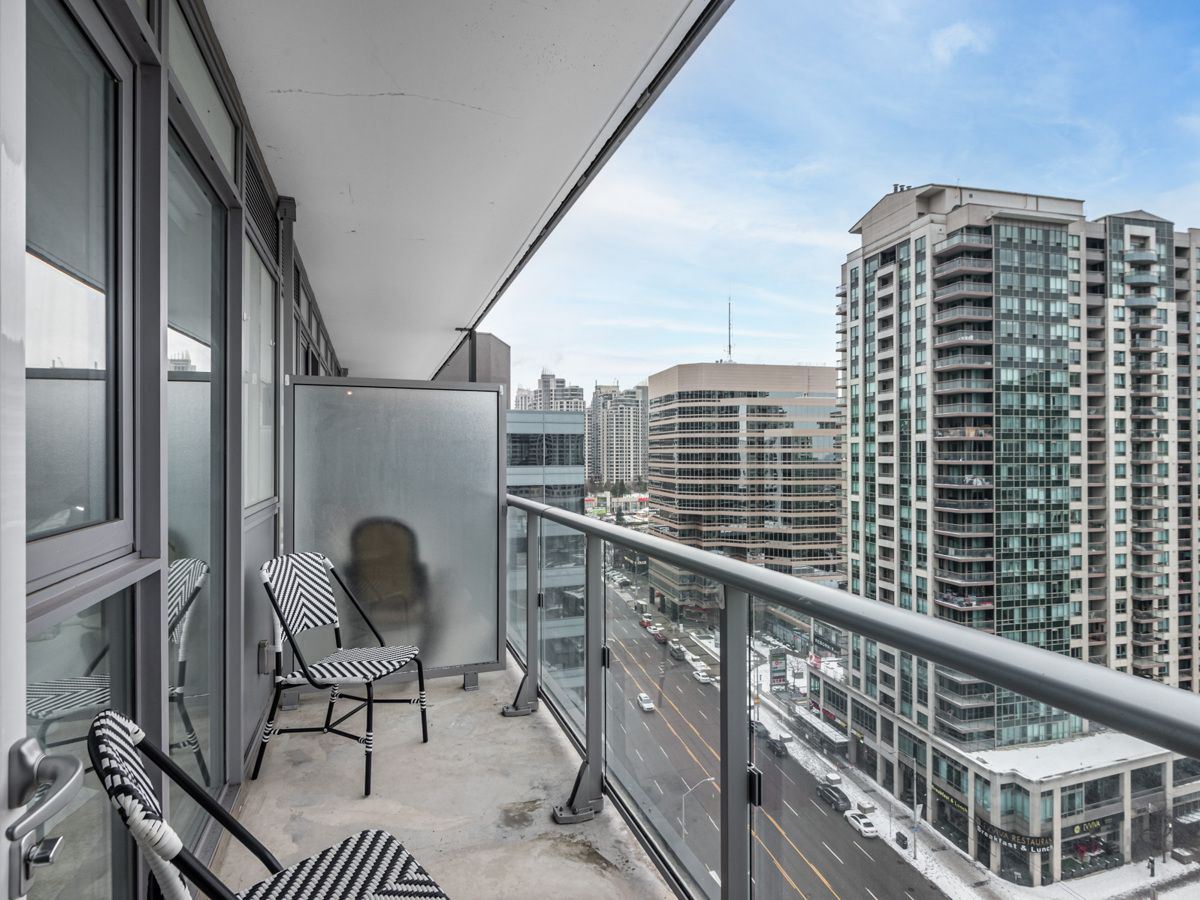 5180 Yonge Street 1107