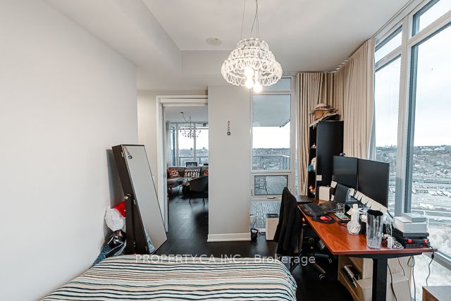 90 Park Lawn Road, #2811