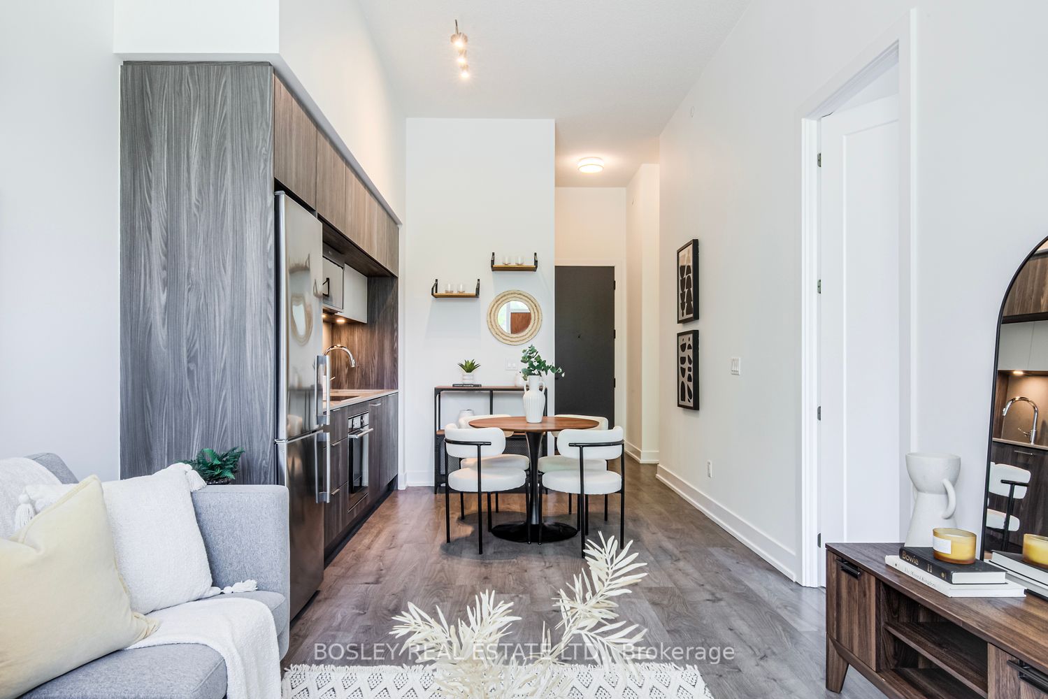 25 Adra Grado Way, #245