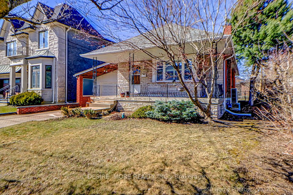 70 Ridgevale