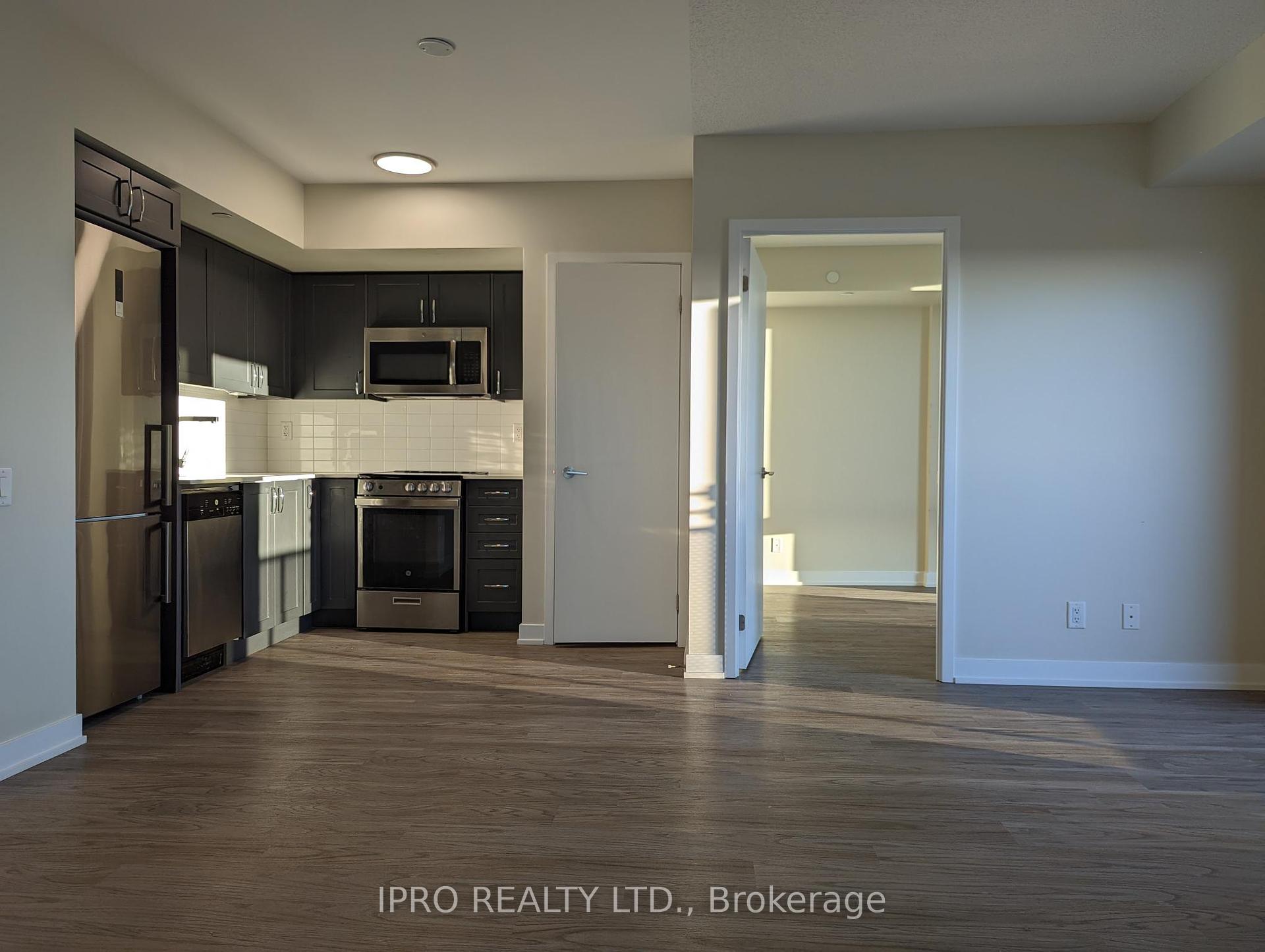 2 Bedrooms Condo at 38 Monte Kwinter,  Toronto For sale