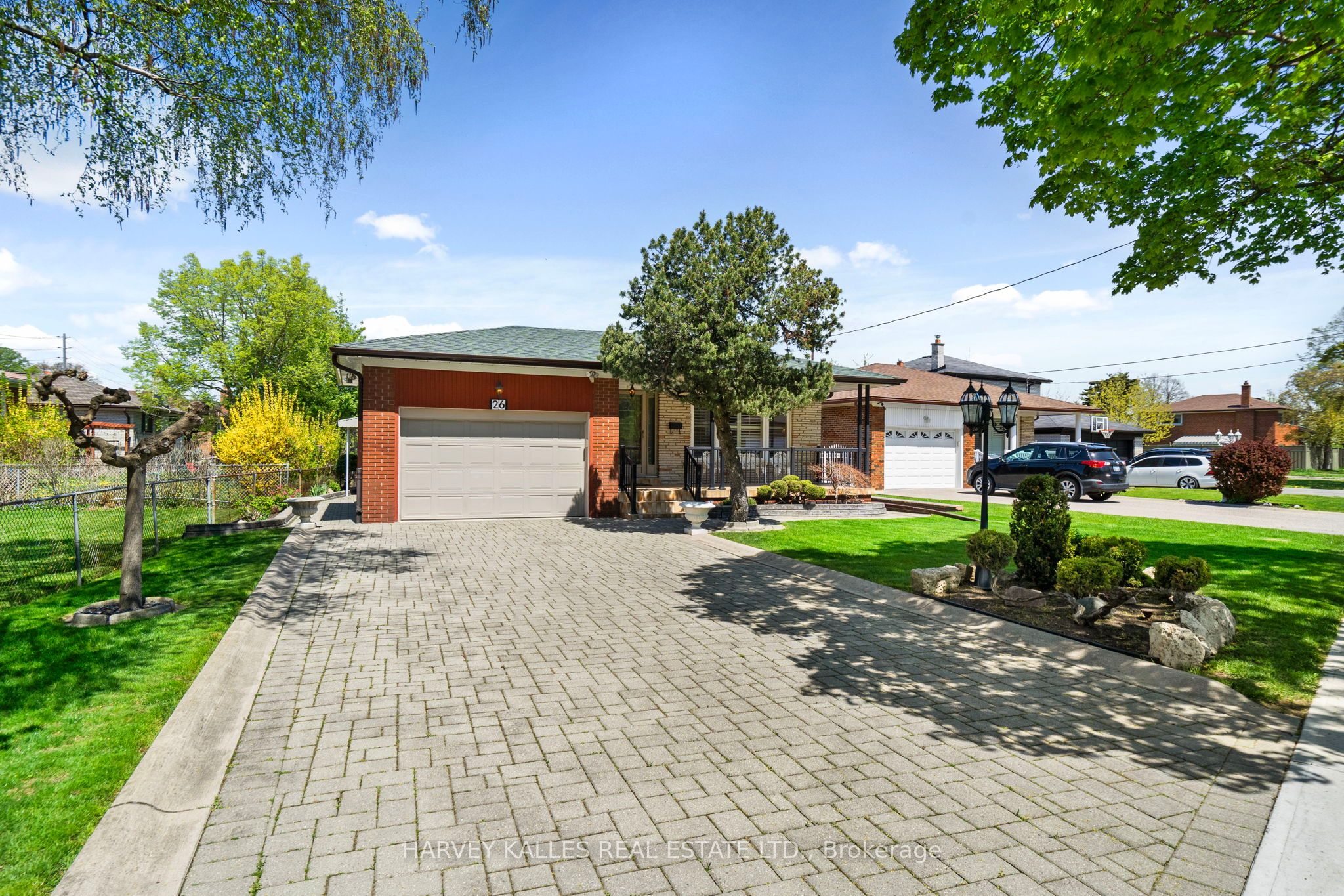 26 Embers Drive, Toronto, ON M9C 3E7