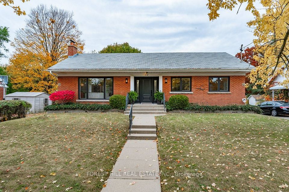 112 Queensway