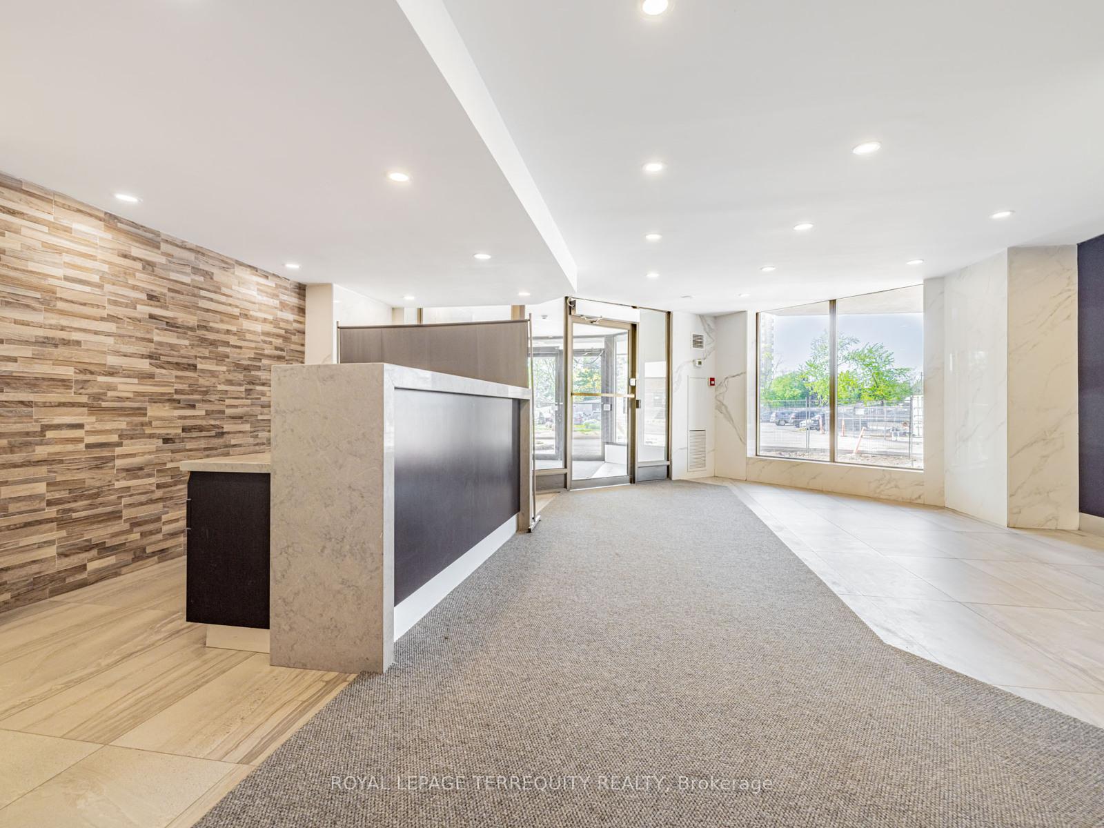 3 Bedrooms Condo at 234 Albion, Toronto For sale