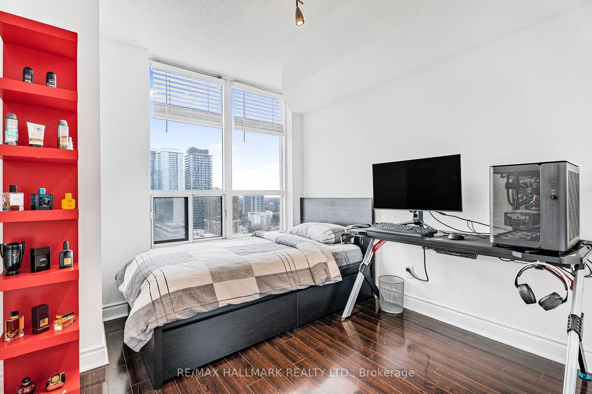 3 Bedrooms Condo at 5 Northtown, Toronto For sale