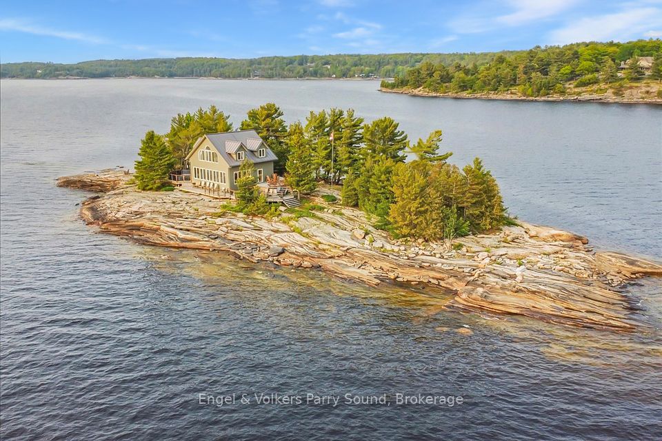 1 Three Tree Island, McDougall, ON P0G 1G0