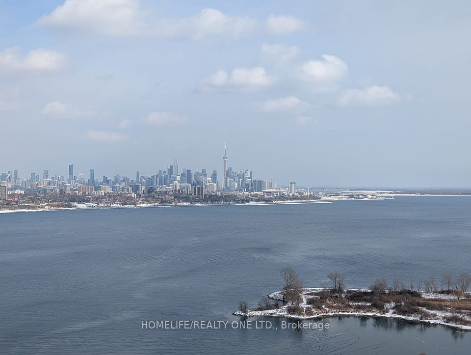 33 Shore Breeze