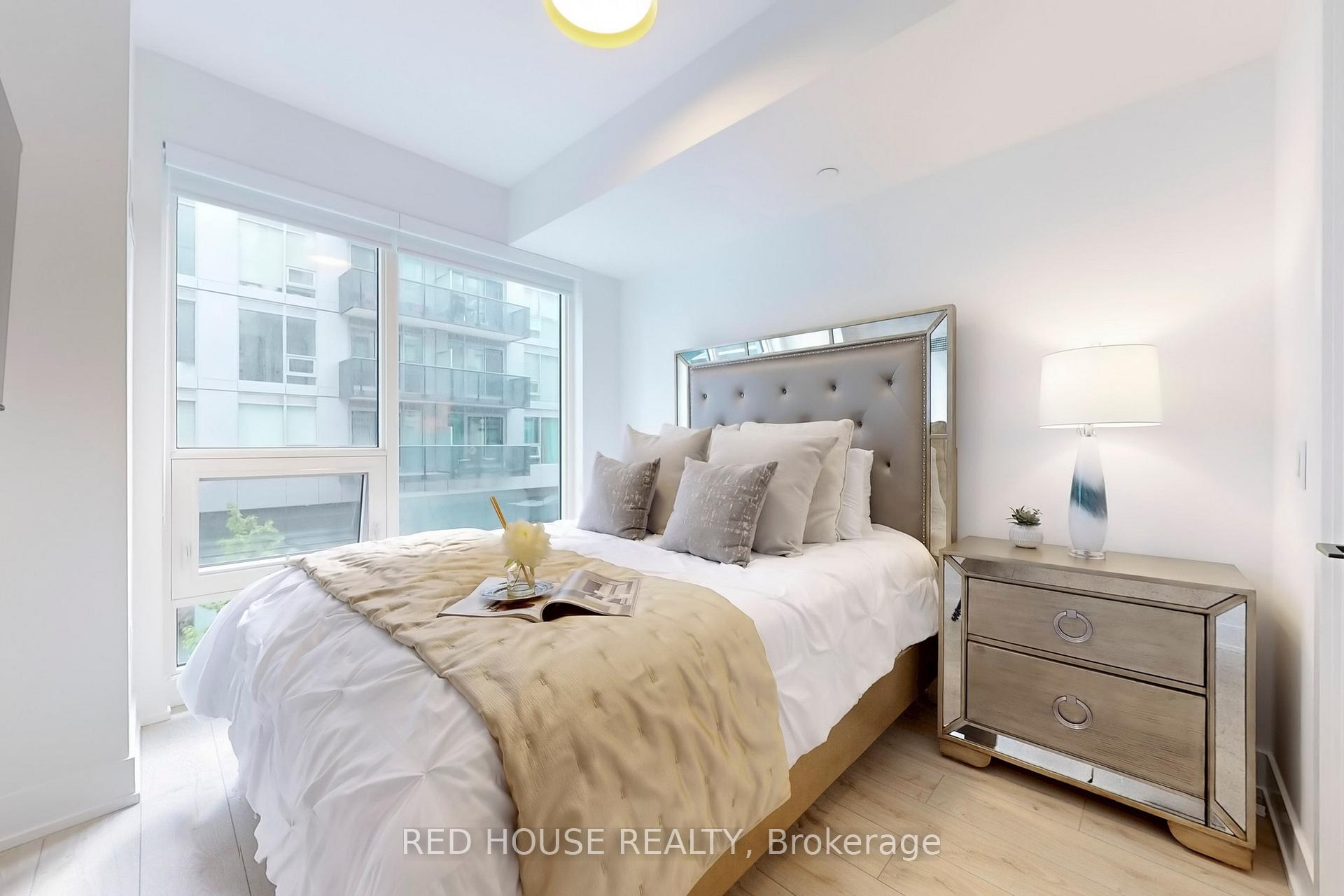 1 Bedroom Condo at 2450 Old Bronte, Oakville For sale
