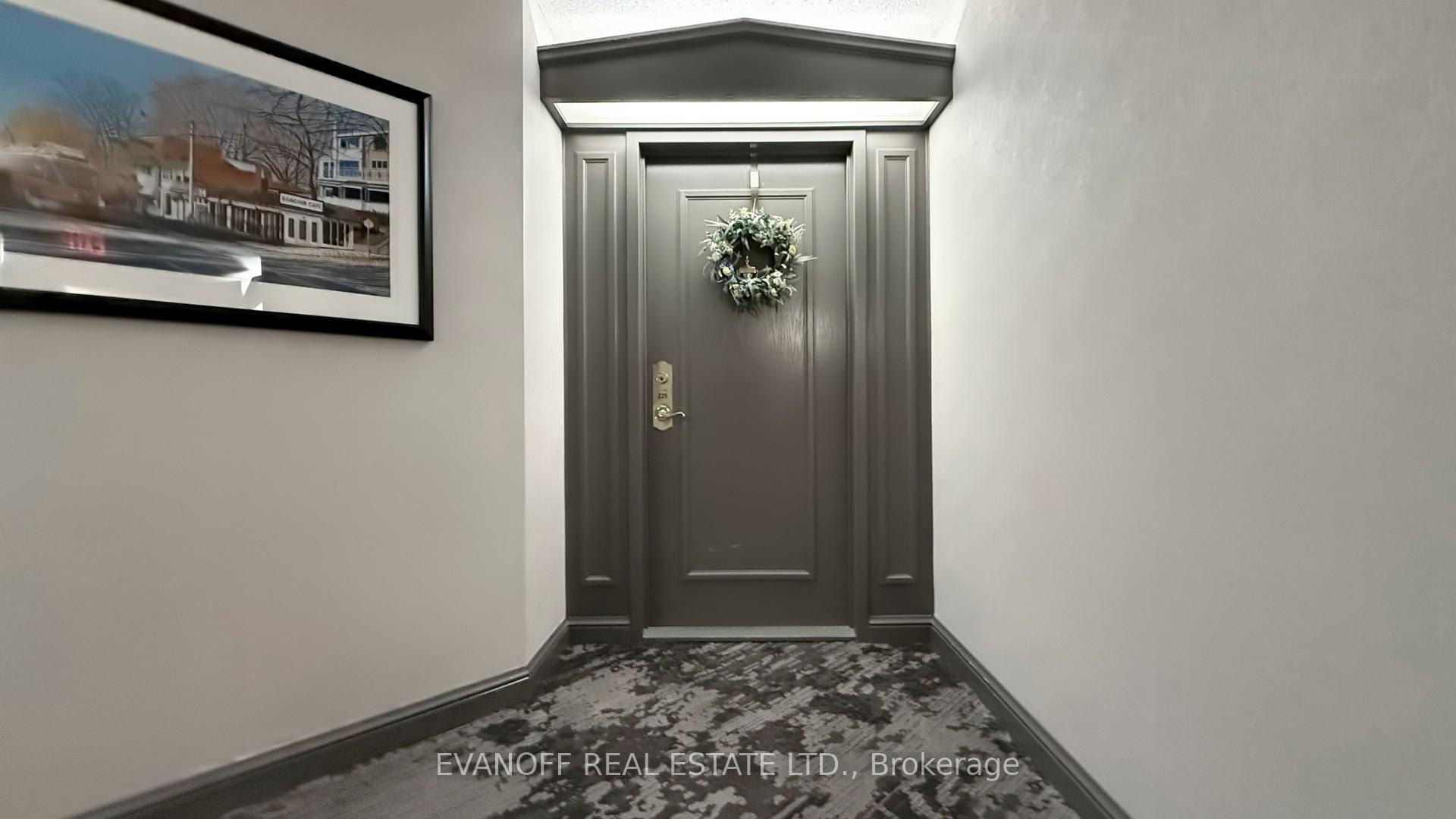 3 Bedrooms Condo at 10 Guildwood, Toronto For sale