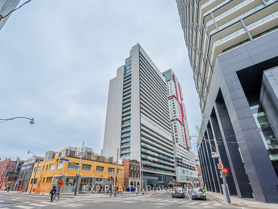 330 Richmond Street