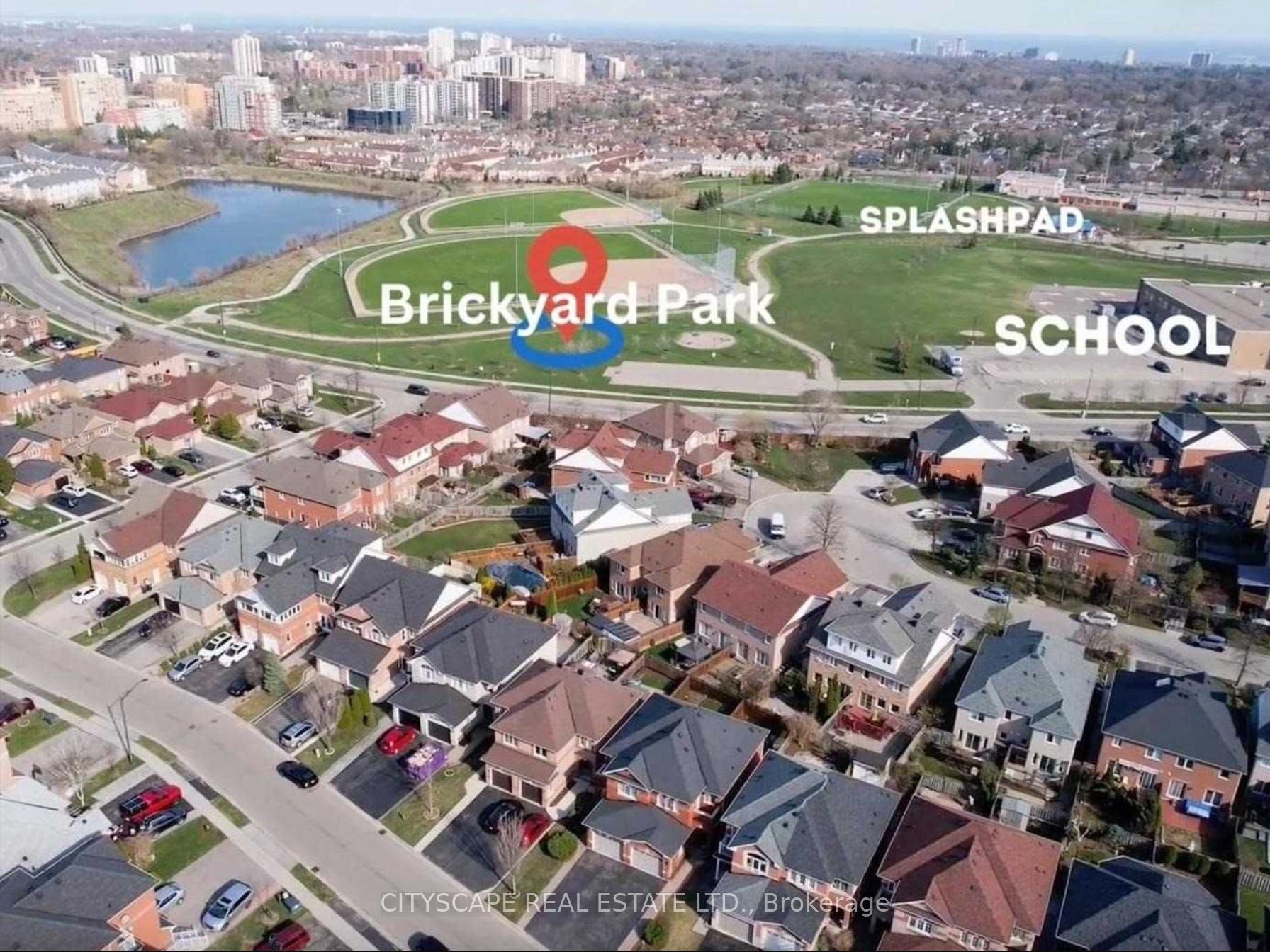 3 Bedrooms Condo at 634 Shoreline,  Mississauga For sale