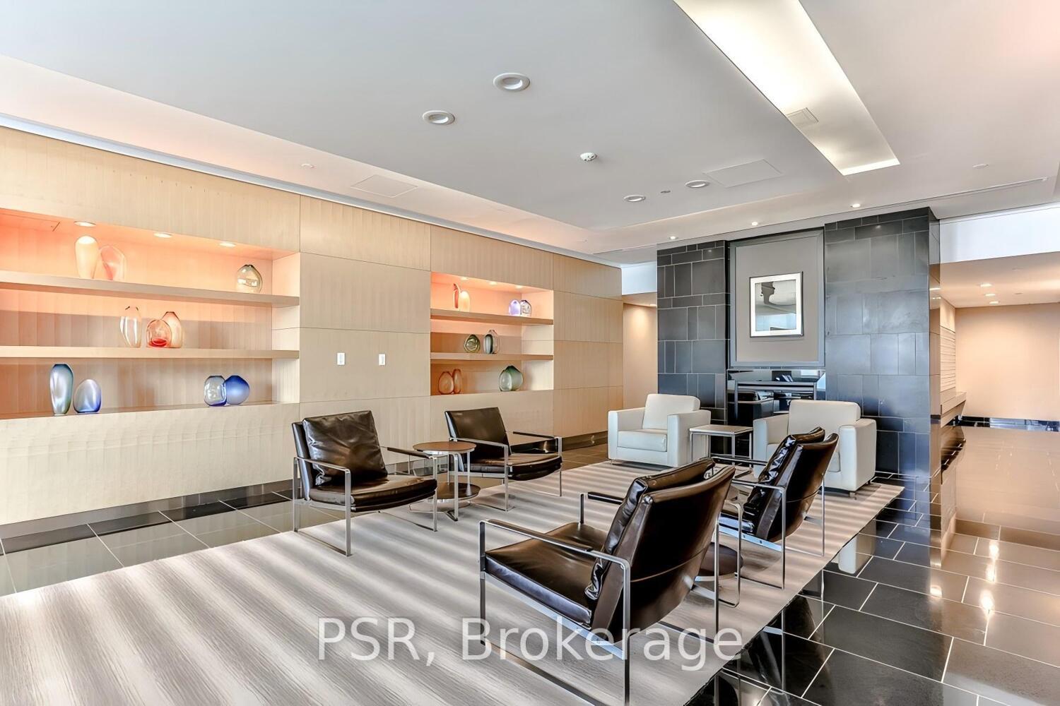3 Bedrooms Condo at 55 Bremner, Toronto For sale