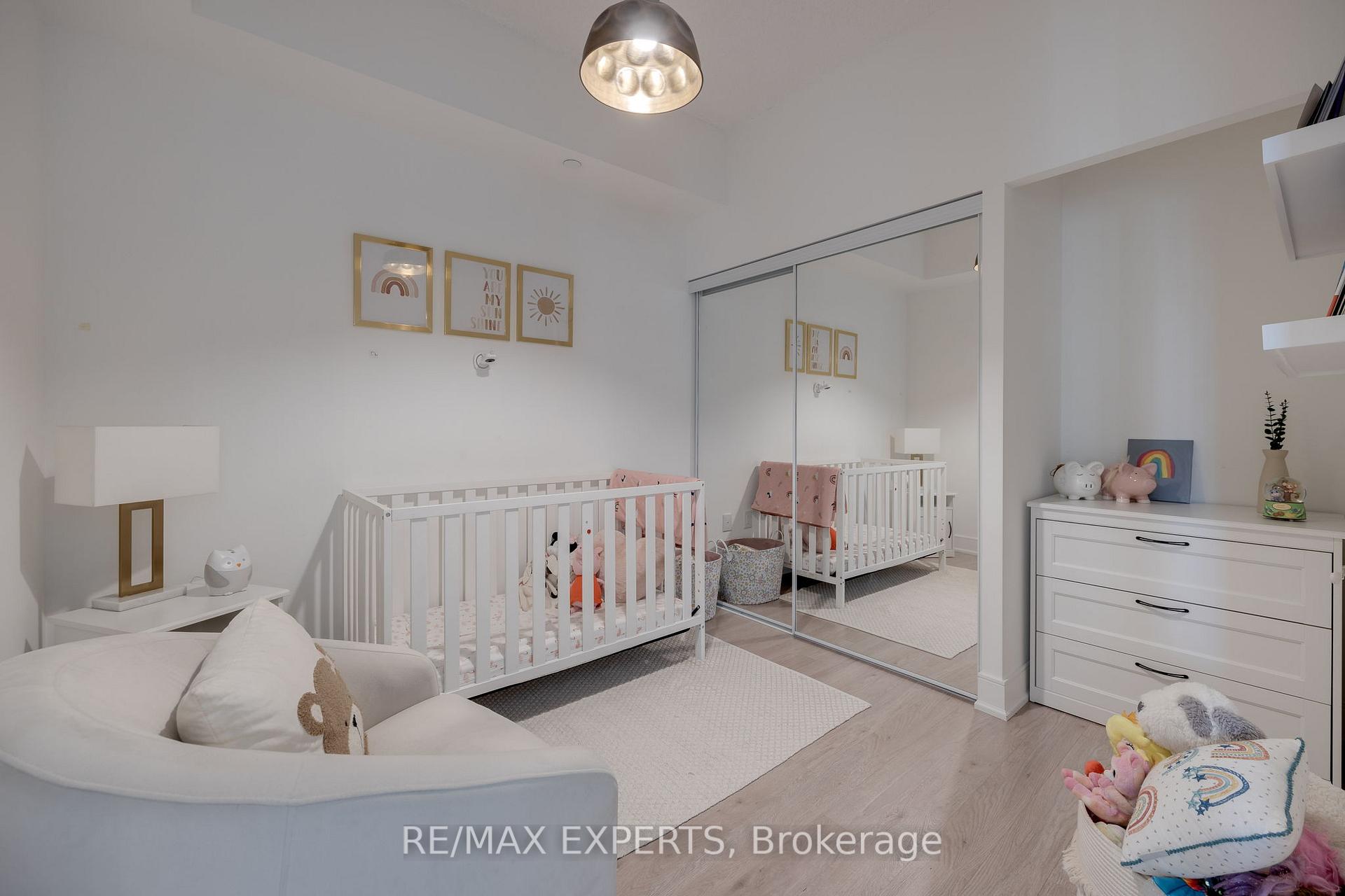 3 Bedrooms Condo at 36 Via Bagnato, Toronto For sale