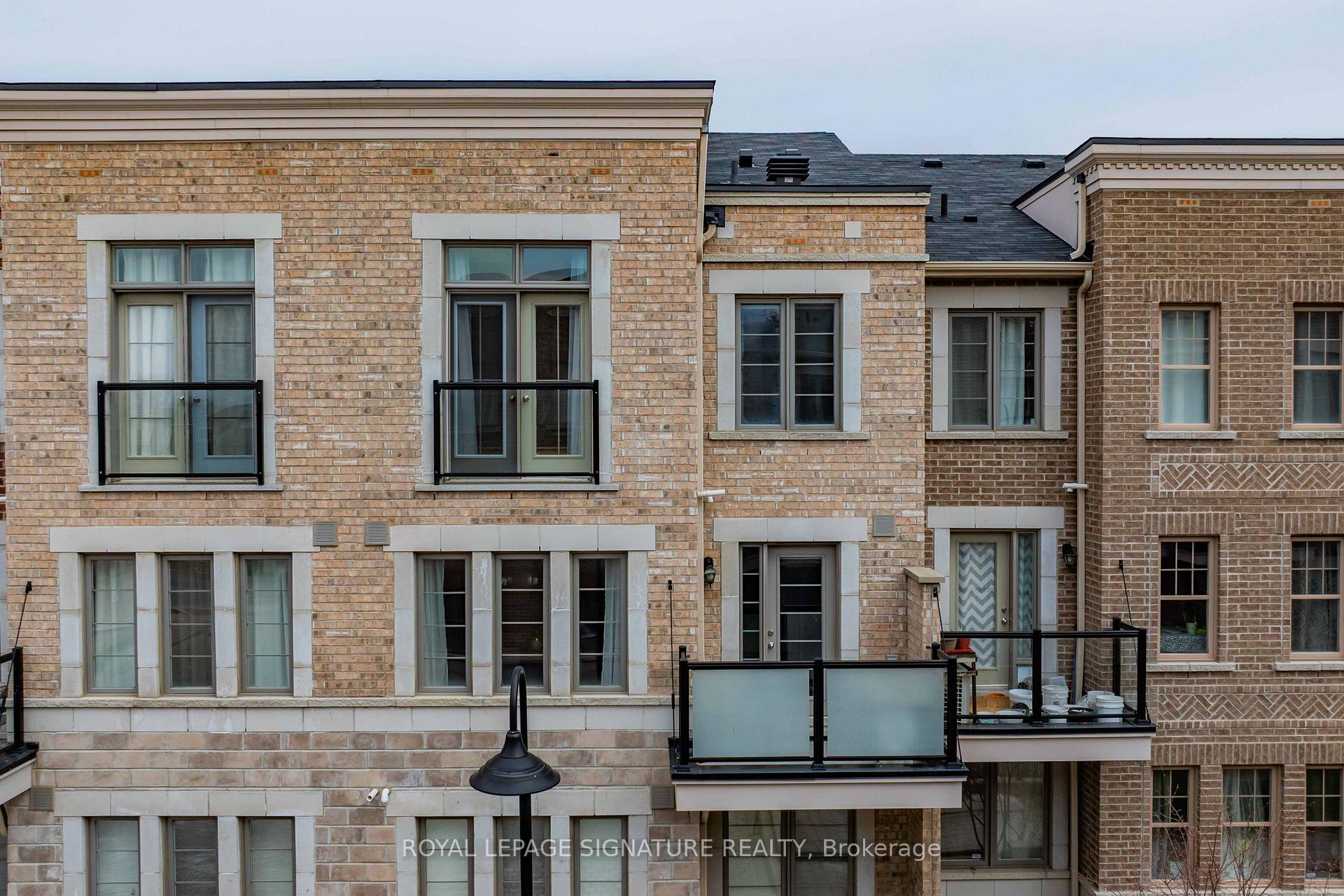 2 Bedrooms Condo at 2315 Sheppard,  Toronto For sale
